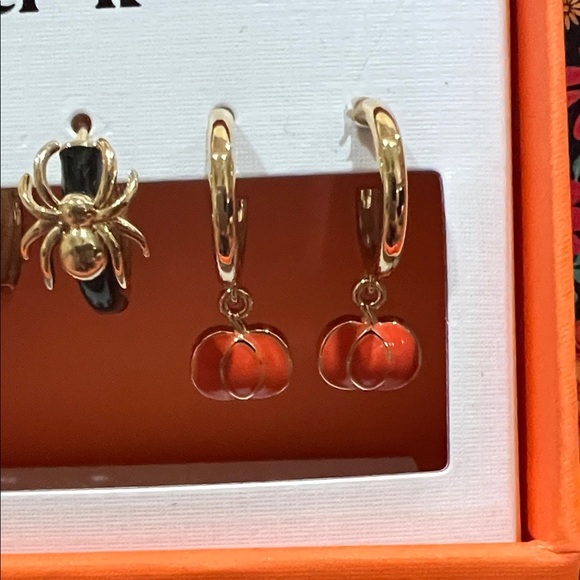 Piper K | Festive October Earrings - Picture 5 of 10